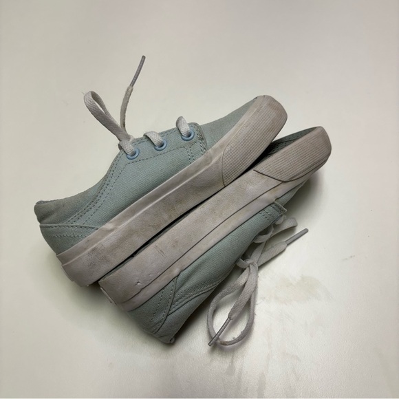 DC Skate Toddler Girls 11 Lace Up Pastel Baby Blue Skateboarding Sneaker - Picture 6 of 7